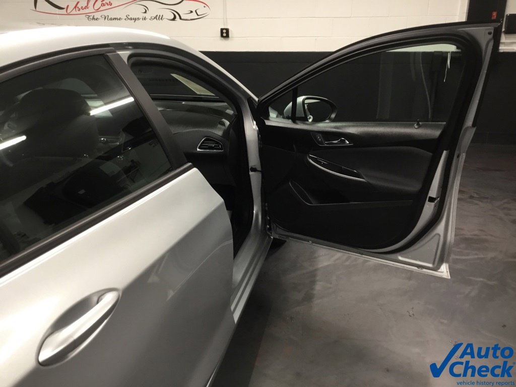 Used 2019 Chevrolet Cruze LS w/ LS Fleet Convenience Package FWD image 38
