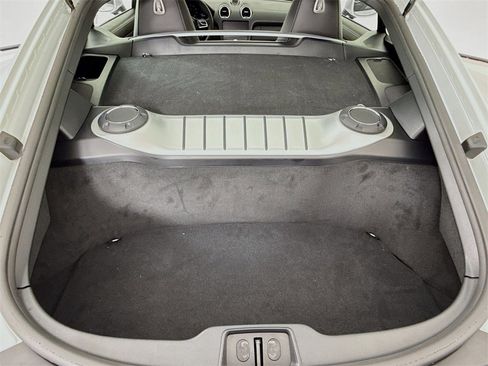 Used 2025 Porsche 718 Cayman image 28
