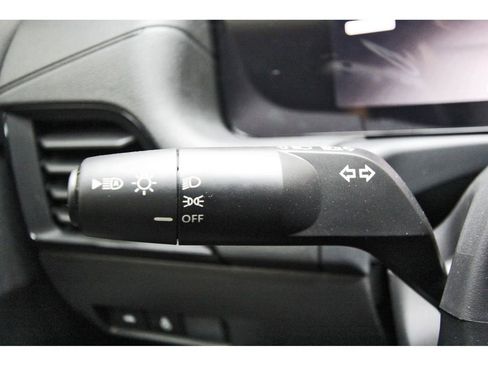 New 2026 Nissan Sentra SV w/ SV Convenience Package image 13