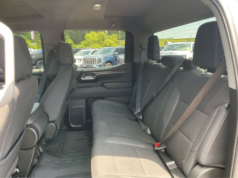 Used 2025 GMC Sierra 1500 SLE w/ X31 Off-Road Package AWD/4WD image 20