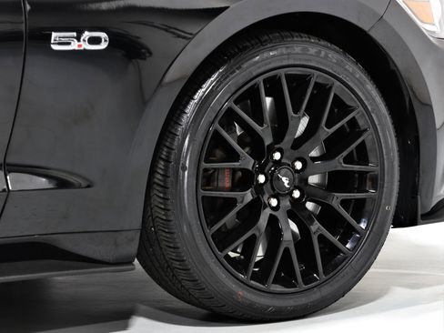 Used 2016 Ford Mustang GT w/ GT Performance Package RWD image 36
