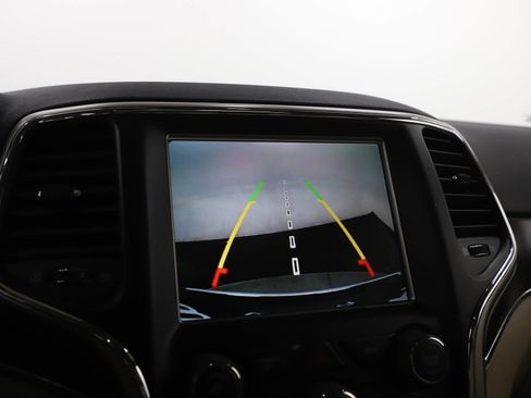 Used 2016 Jeep Grand Cherokee Limited w/ Trailer Tow Group IV image 29