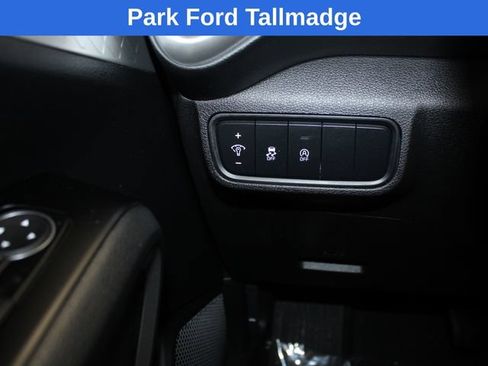 Used 2023 Kia Soul LX FWD image 17