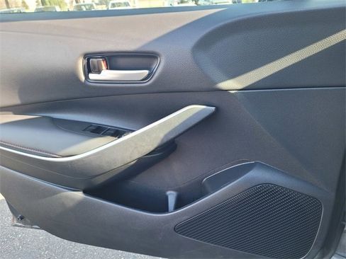 Used 2024 Toyota Corolla SE image 13