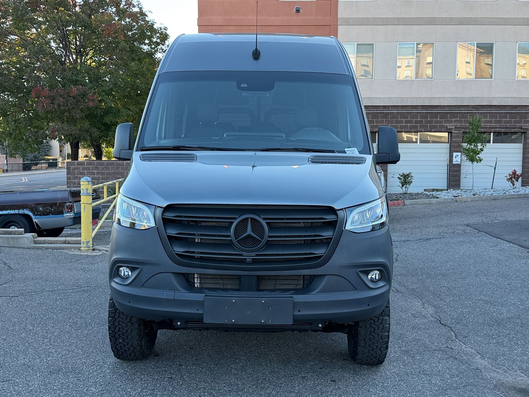 Used 2024 Mercedes-Benz Sprinter 2500 image 6