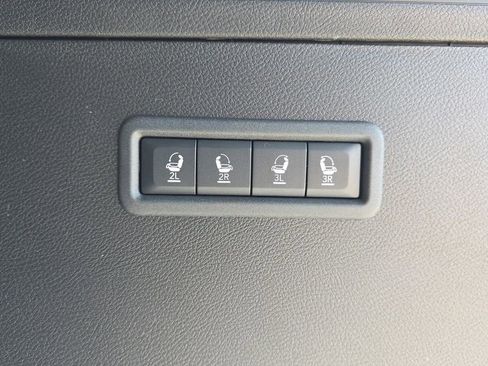 New 2026 Jeep Grand Wagoneer 4WD image 18