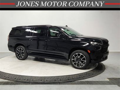 Used 2024 Chevrolet Suburban RST