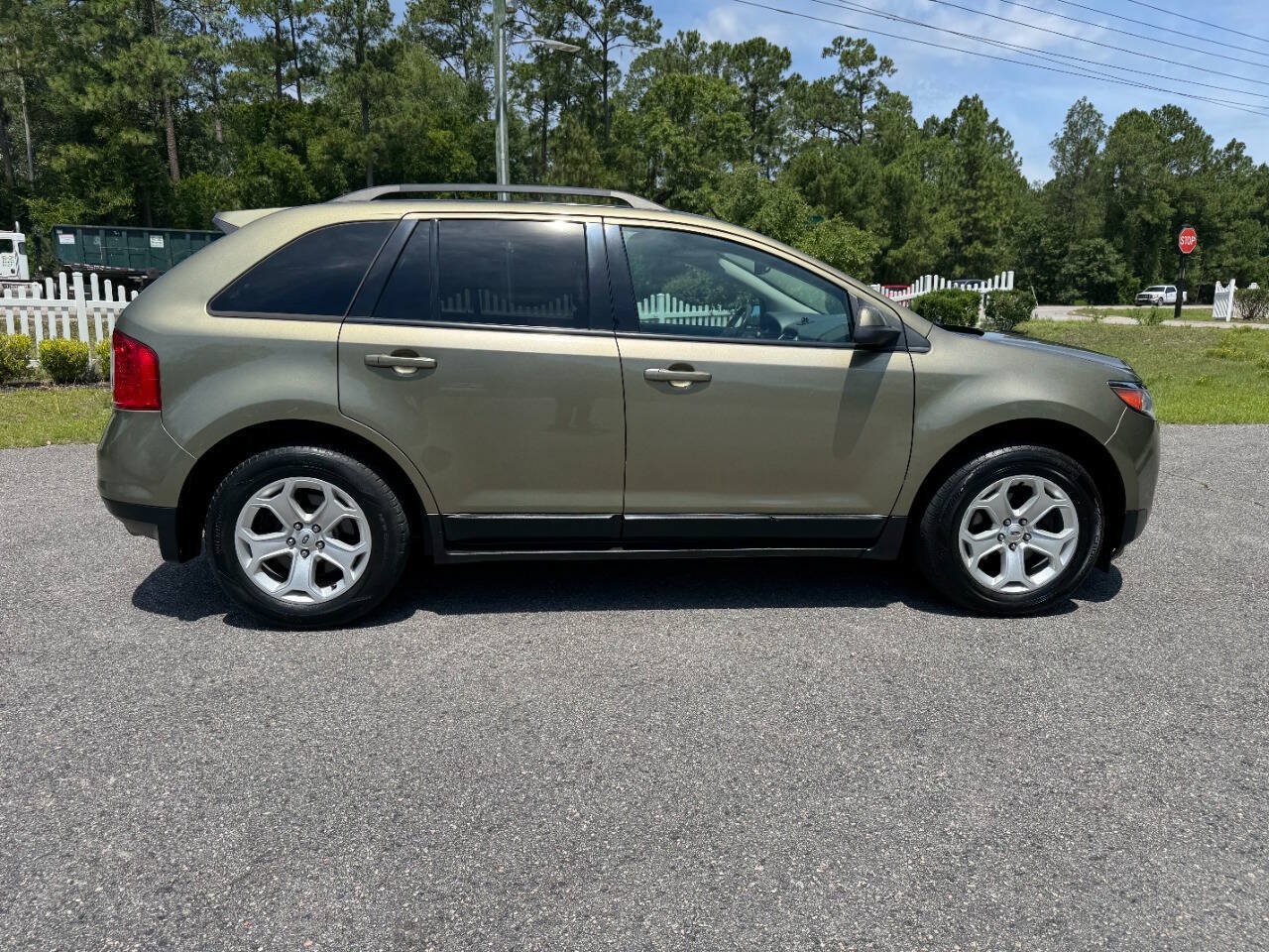Used 2013 Ford Edge SEL FWD image 7