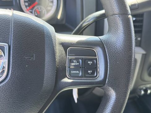 Used 2018 RAM 2500 Tradesman w/ Chrome Appearance Group AWD/4WD image 17