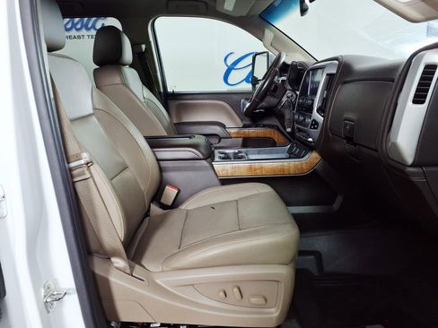 Used 2016 GMC Sierra 2500 SLT w/ Duramax Plus Package image 11