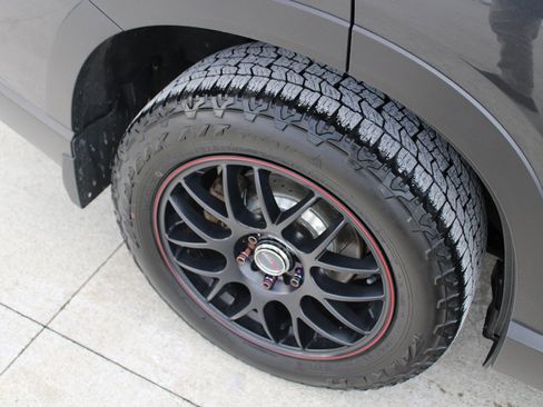 Used 2019 Subaru Forester Premium image 36