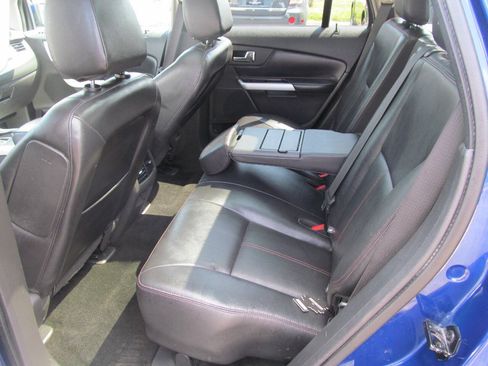 Used 2013 Ford Edge SEL FWD image 17