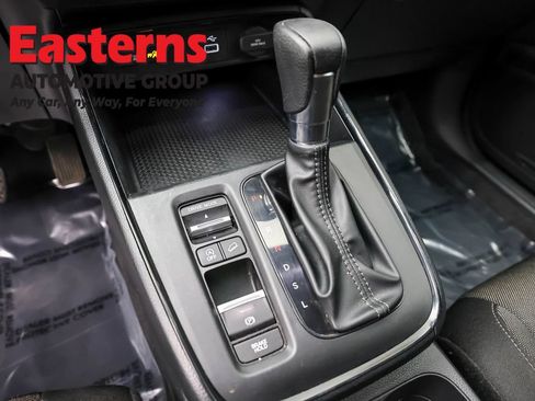 Used 2024 Honda CR-V LX image 12