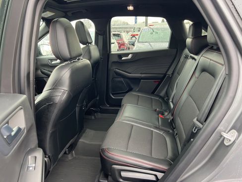 Used 2023 Ford Escape ST-Line w/ Tech Pack #1 image 24