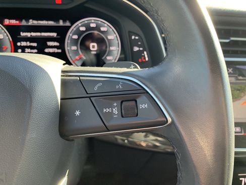 Used 2022 Audi Q7 Premium Plus image 20