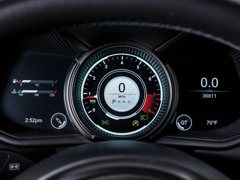 Used 2018 Aston Martin DB11 V8 image 27