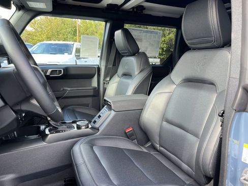 New 2025 Ford Bronco Badlands AWD/4WD image 13