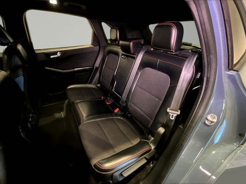 Used 2023 Ford Escape ST-Line image 21