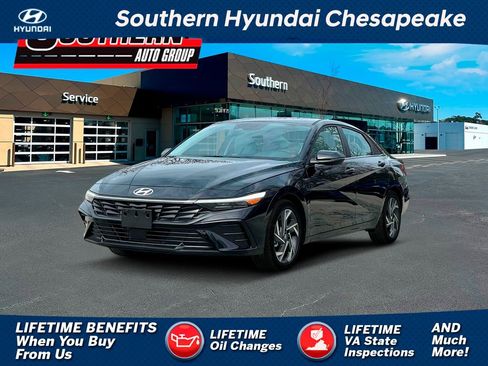 New 2025 Hyundai Elantra Limited image 1