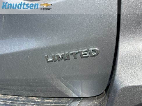 Used 2016 Jeep Grand Cherokee Limited AWD/4WD image 10