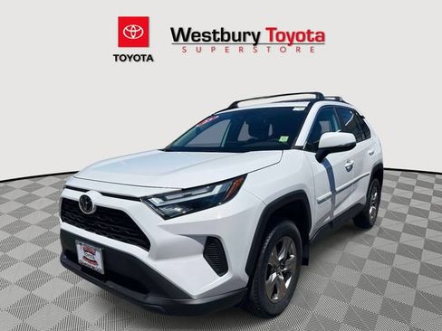 Certified 2023 Toyota RAV4 XLE w/ Convenience Package AWD/4WD image 5