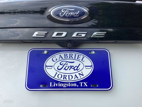 Used 2021 Ford Edge SEL FWD image 17