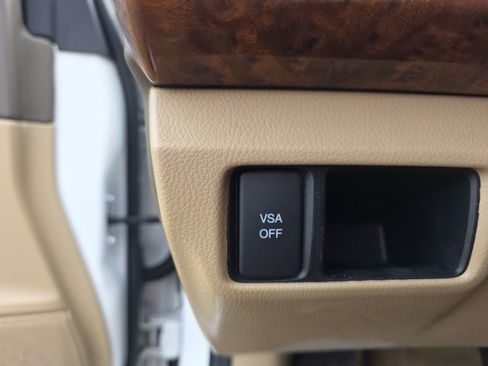 Used 2010 Honda Accord EX-L image 16