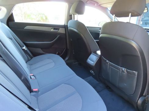 Used 2019 Hyundai Sonata SE FWD image 37
