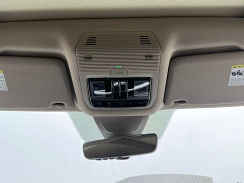New 2026 Volkswagen Atlas Peak Edition AWD/4WD image 38
