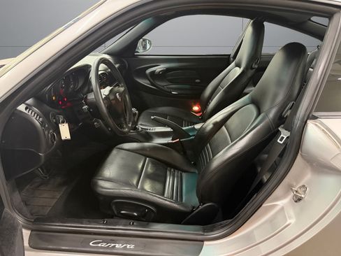 Used 2002 Porsche 911 GT3 RS image 9