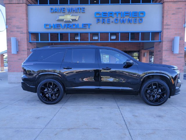 Used 2026 Chevrolet Traverse RS w/ LPO, Floor Liner Package AWD/4WD image 10