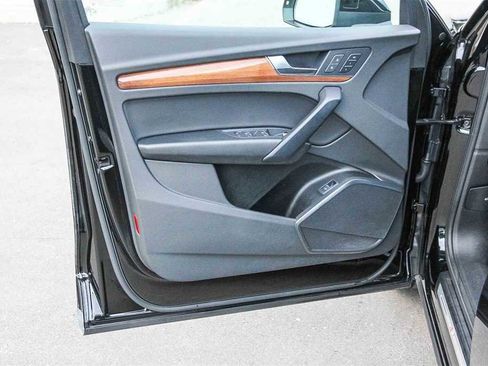 Used 2023 Audi Q5 2.0T Premium image 23