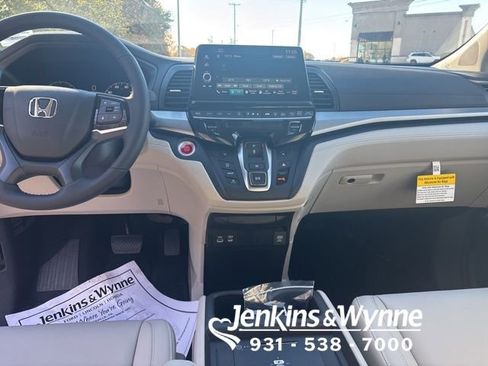 New 2026 Honda Odyssey EX-L image 6