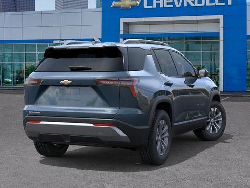 New 2026 Chevrolet Equinox LT w/ Convenience Package II FWD image 4