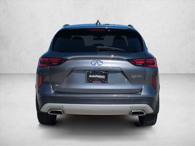 Used 2025 INFINITI QX50 Luxe AWD/4WD image 7