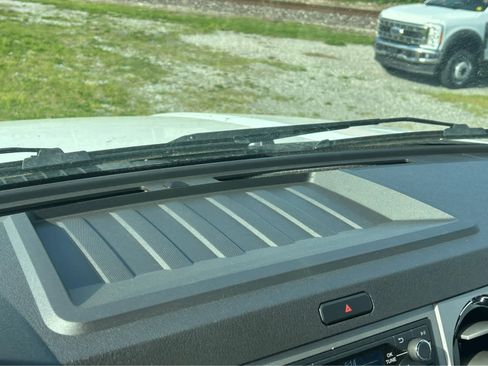 New 2027 Ford F650 2WD Regular Cab Super Duty image 21