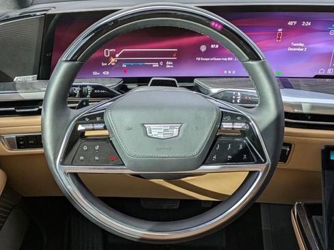 New 2025 Cadillac Escalade IQ Luxury 2 image 15