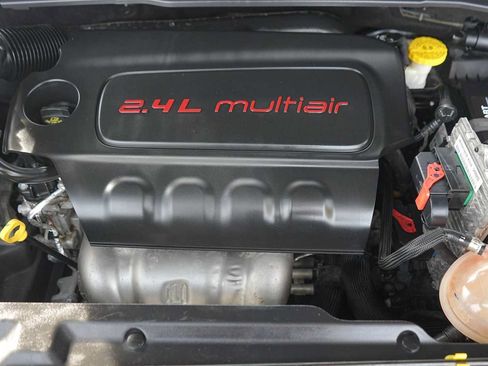 Used 2022 Jeep Compass Trailhawk w/ Sun and Sound Group AWD/4WD image 9