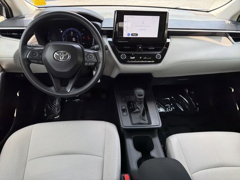 Used 2026 Toyota Corolla Cross L FWD image 22