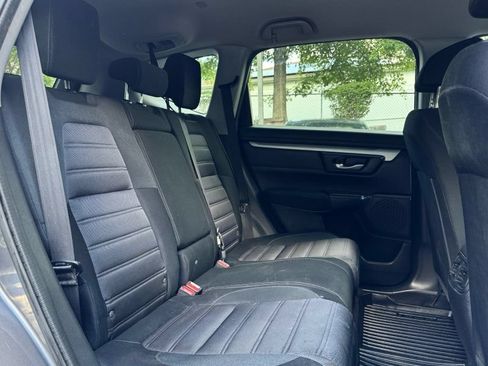 Used 2018 Honda CR-V LX image 20