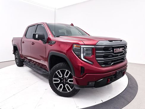Used 2023 GMC Sierra 1500 AT4 w/ AT4 Preferred Package AWD/4WD image 17