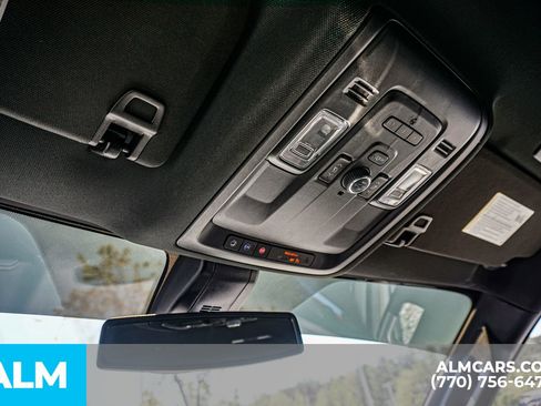 Used 2022 Chevrolet Suburban RST w/ Sport Performance Package AWD/4WD image 65