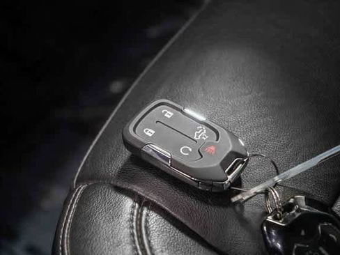 Used 2020 Chevrolet Silverado 1500 RST image 26