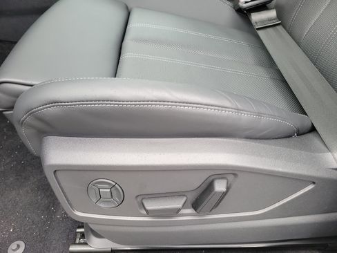 New 2025 Audi Q5 Premium Plus AWD/4WD image 29