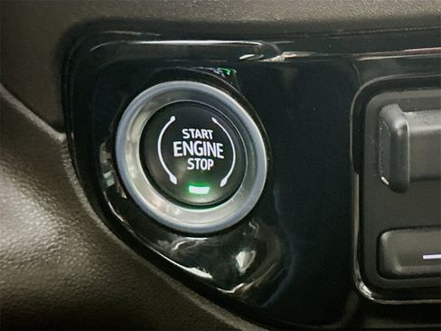 Used 2024 Chevrolet Silverado 2500 LT image 27