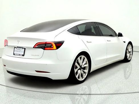 Used 2019 Tesla Model 3 Performance AWD/4WD image 5