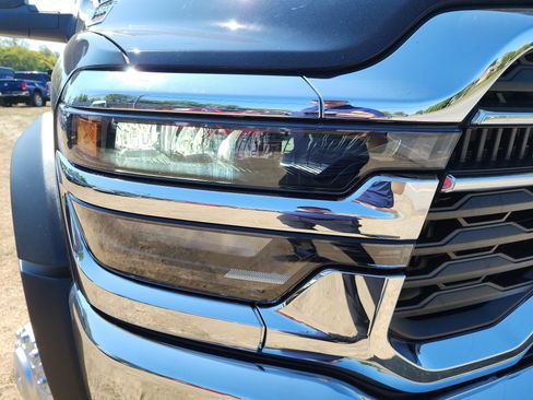 New 2026 RAM 5500 Tradesman image 24