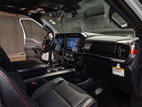 Used 2026 Ford F150 Raptor AWD/4WD image 16