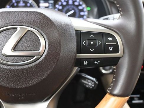 Used 2017 Lexus RX 350 AWD image 32