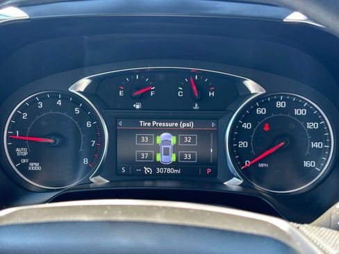 Used 2025 Chevrolet Blazer LT FWD image 41
